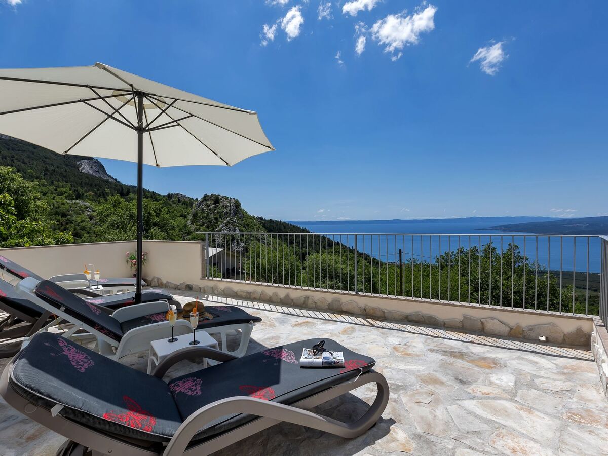 Marta Bast – Maison avec piscine chauffée, 3 km de la mer - Photo 3