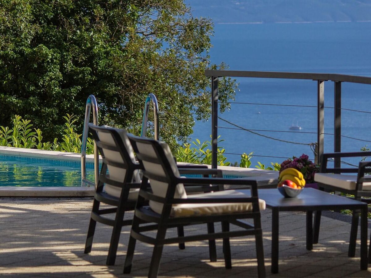 Jure – Maison 5 chambres avec piscine privée à Bast - Photo 13