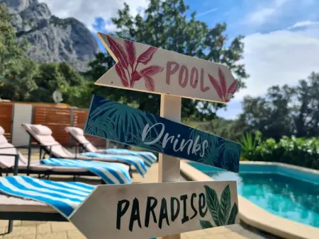 Jure – Maison 5 chambres avec piscine privée à Bast