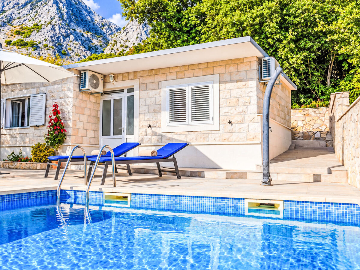 Maison avec piscine privée et vue mer à Bast - Photo 2