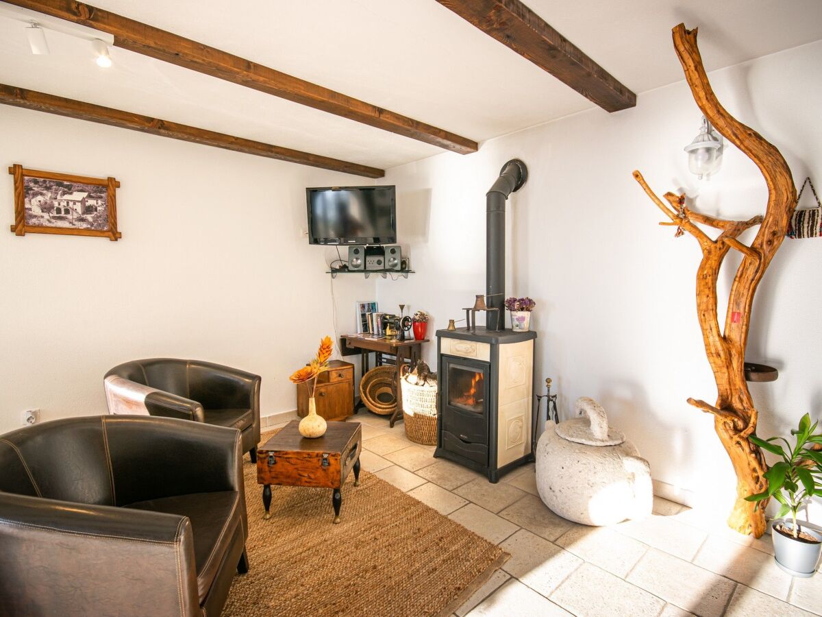 Villa Vesna & Dado, maison 6 pers. avec piscine chauffée à Bast - Photo 23
