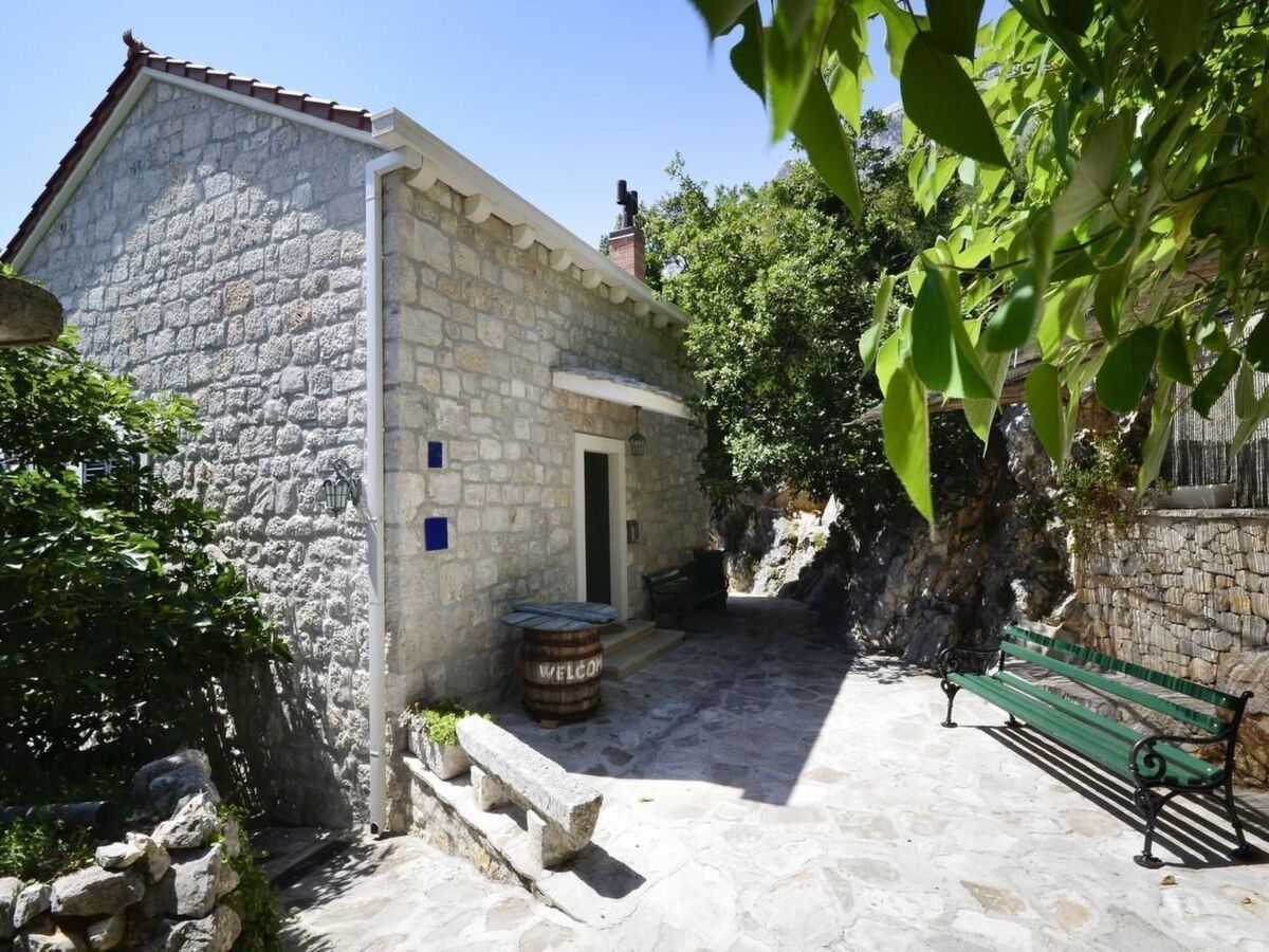 Villa Vesna & Dado, maison 6 pers. avec piscine chauffée à Bast - Photo 43