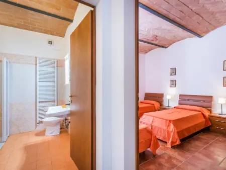 Podere La Madonnina – Gîte 7 pers. avec piscine : photo 18