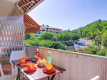 Appartement 23 m² avec terrasse couverte, Saint-Cyr-sur-Mer : photo 2