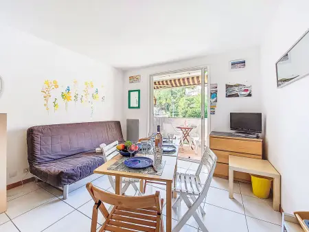 Appartement 23 m² avec terrasse couverte, Saint-Cyr-sur-Mer : photo 6