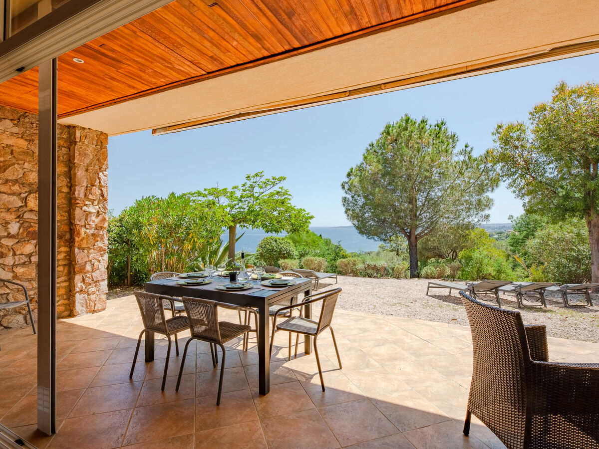 La Bergerie - Villa 4 pièces avec vue mer à Sainte-Maxime - Photo 2