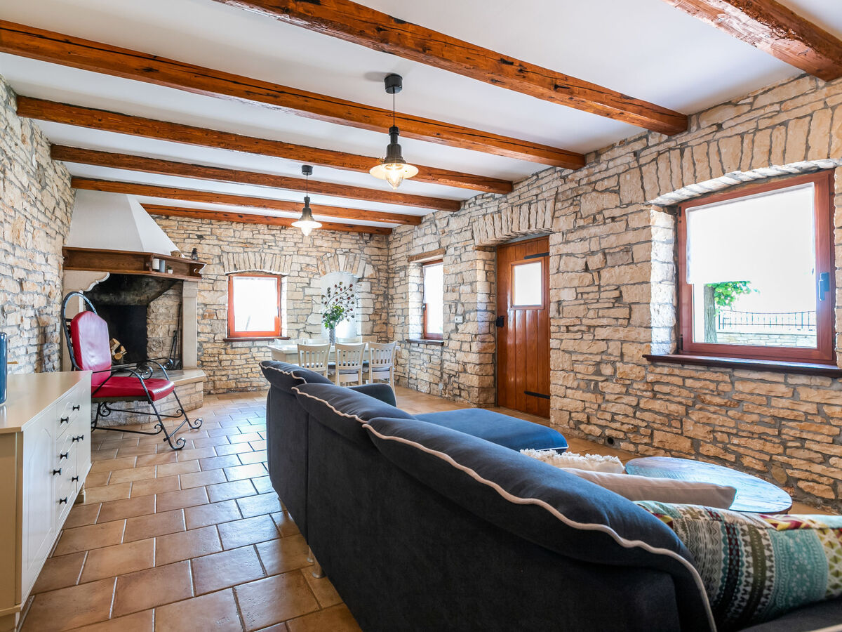 Poli Murvu – Maison 5 pers. piscine privée - Photo 9