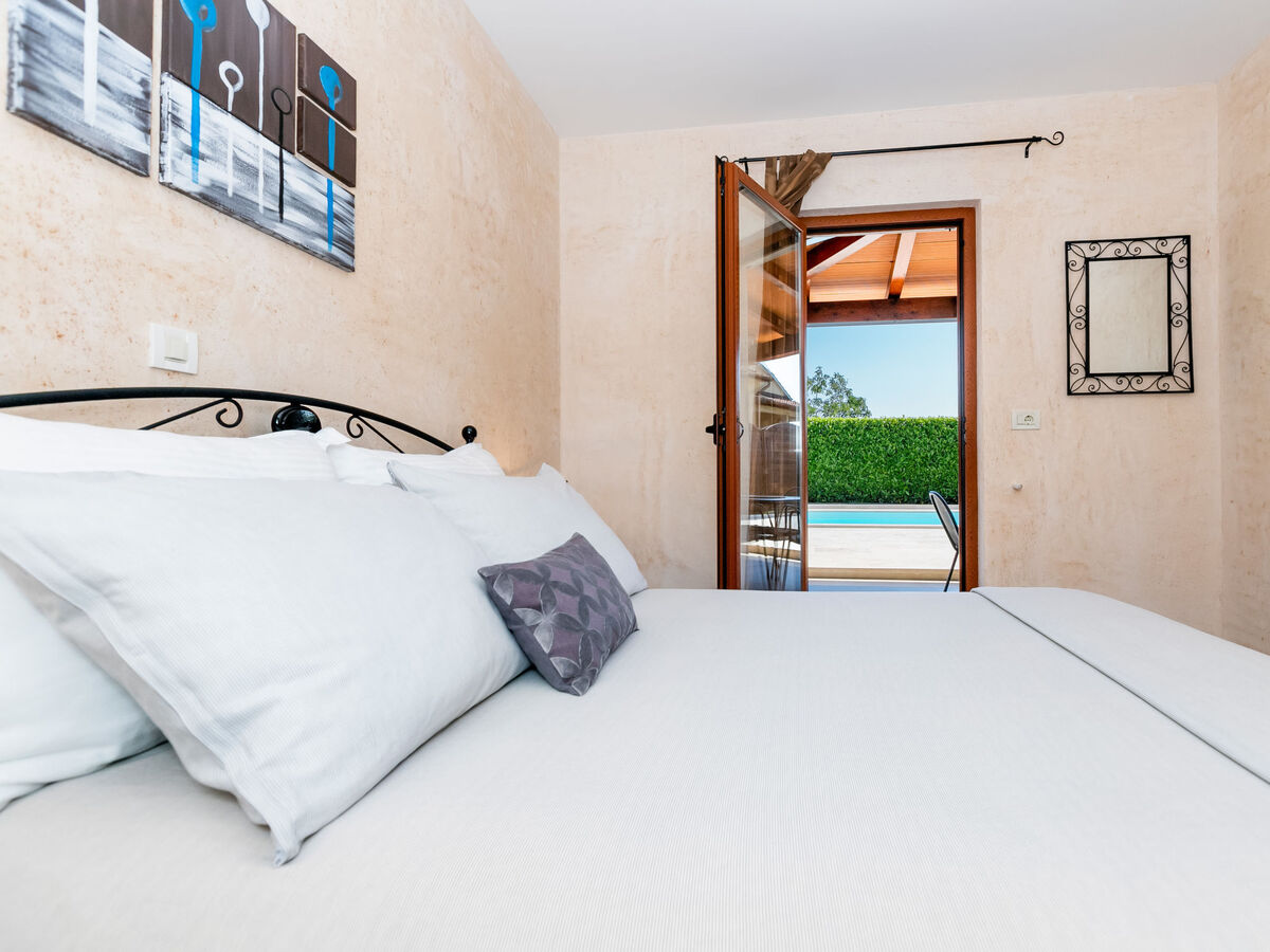 Poli Murvu – Maison 5 pers. piscine privée - Photo 16