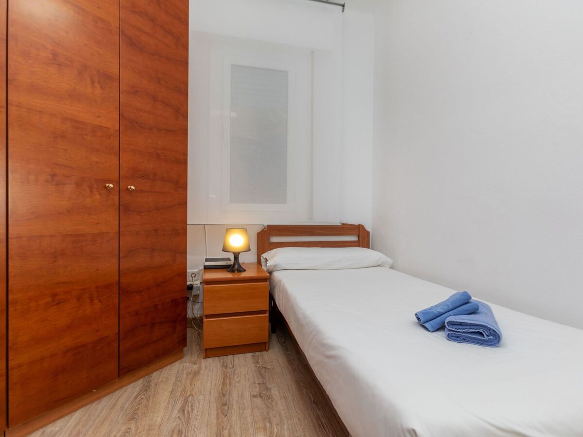 Apt 3 chambres Eixample, métro Rocafort à 250m - Photo 18