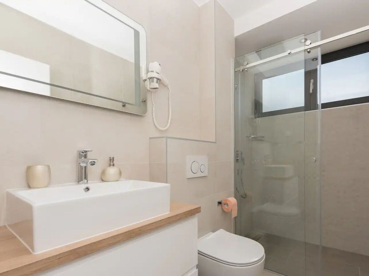 Villa VID – Maison 12 pers, piscine privée à Makarska - Photo 17