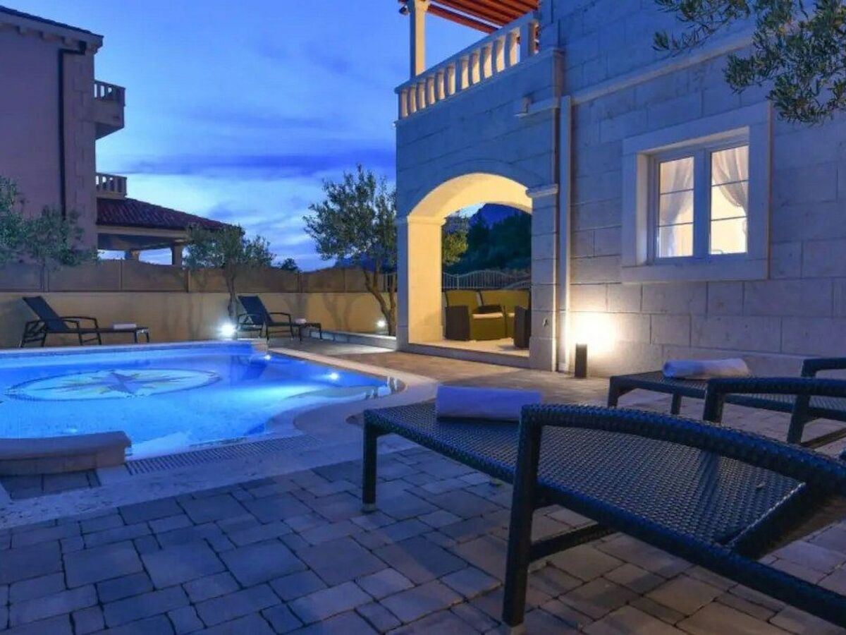 Villa Tomo à Makarska : maison 10 pers., piscine privée - Photo 2