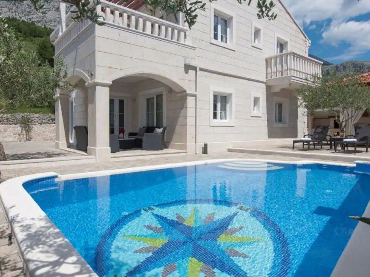 Villa Tomo à Makarska : maison 10 pers., piscine privée - Photo 3