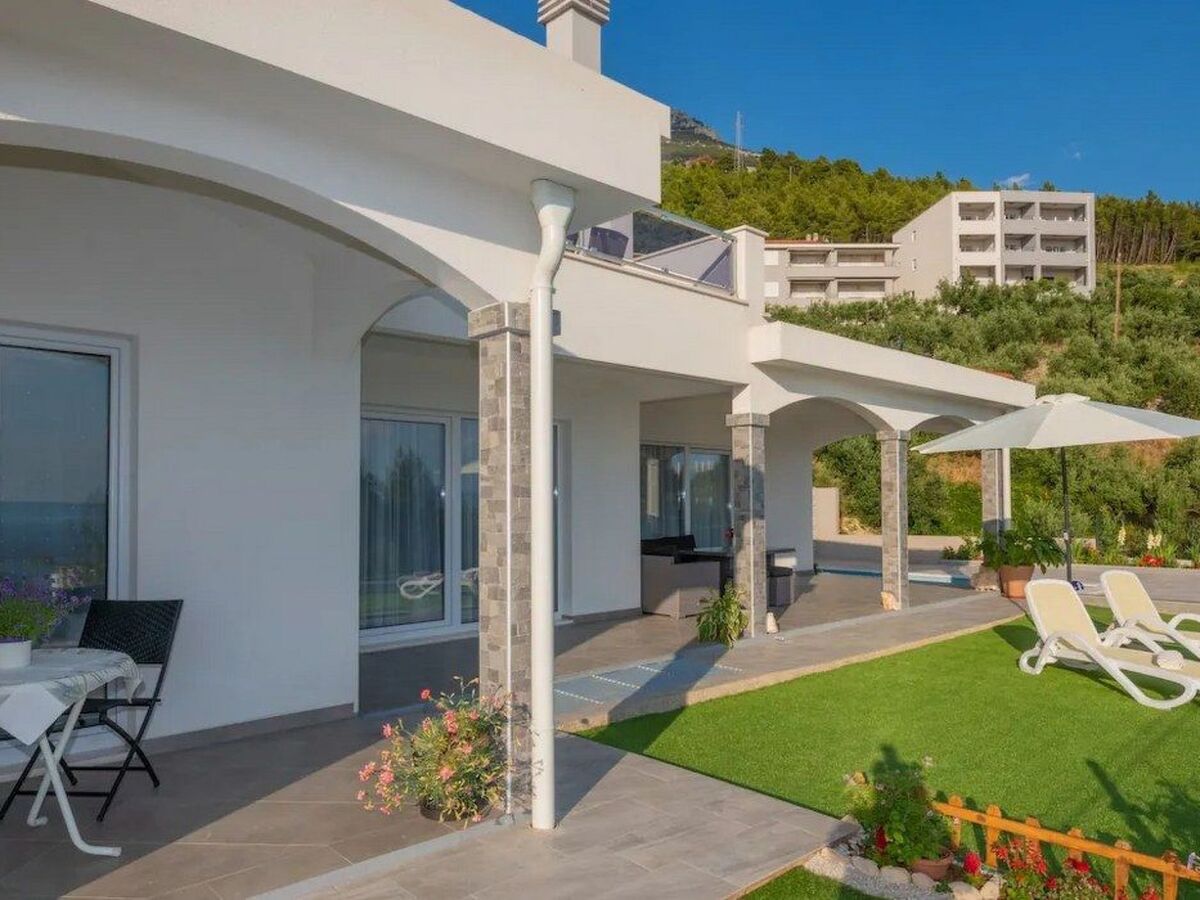 Villa Mira Mel à Makarska : maison 10 pers, piscine privée - Photo 3