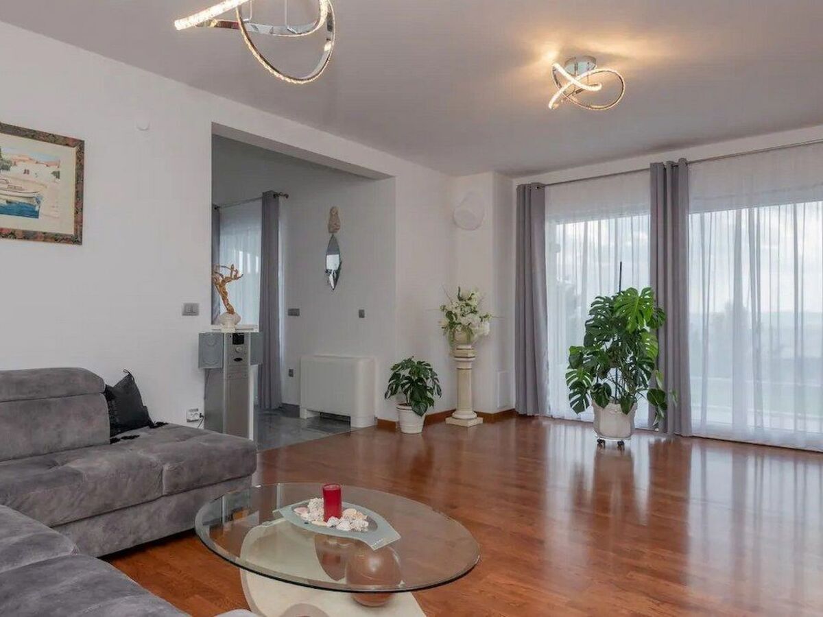 Villa Mira Mel à Makarska : maison 10 pers, piscine privée - Photo 10