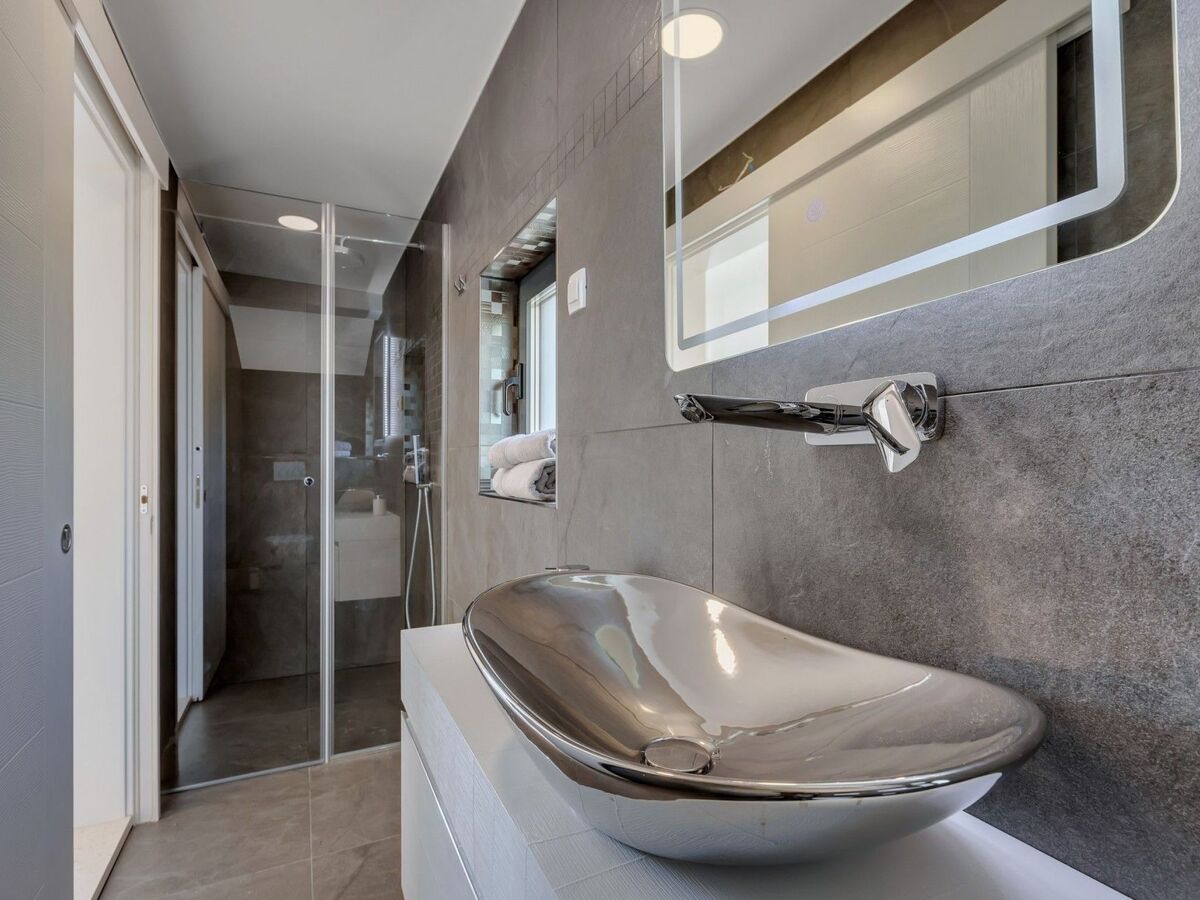 Villa Bašak, maison 7 personnes avec piscine à Makarska - Photo 19