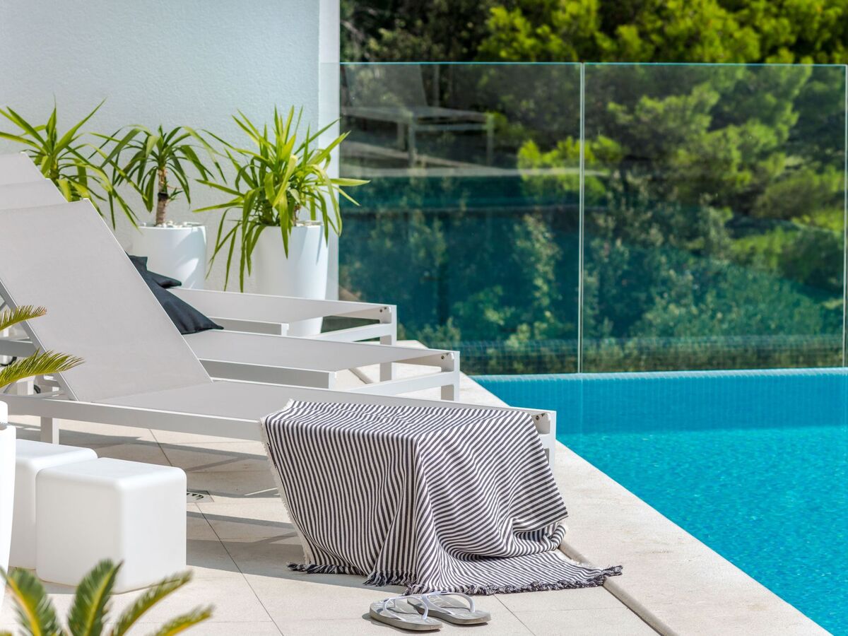 Schöne Villa Zvizdan mit Infinity-Pool, Maison 8 personnes à Makarska - Photo 2