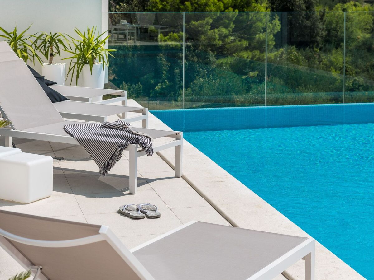 Schöne Villa Zvizdan mit Infinity-Pool, Maison 8 personnes à Makarska - Photo 8