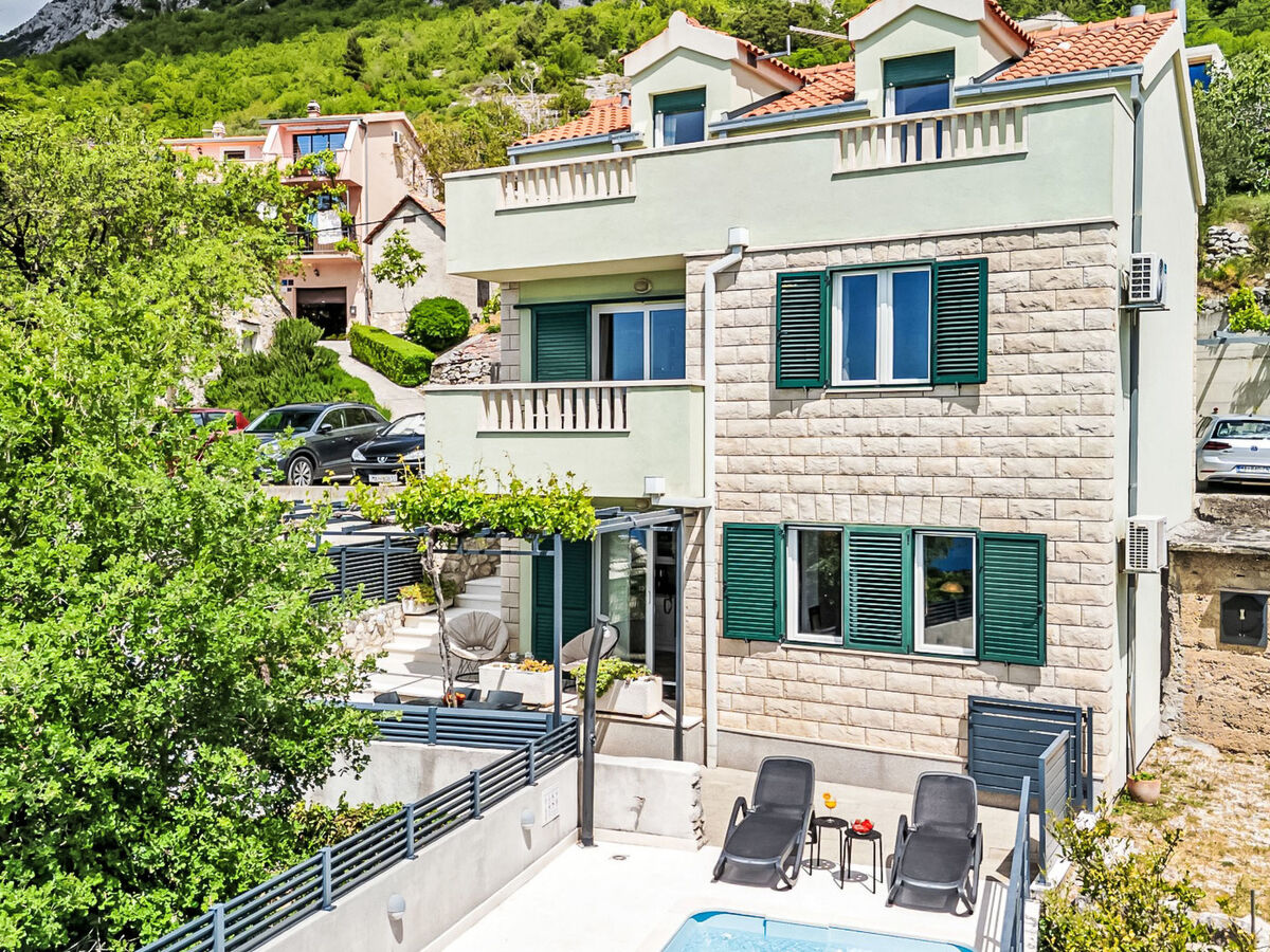Villa Marina à Makarska : maison 3 chambres avec piscine chauffée - Photo 4