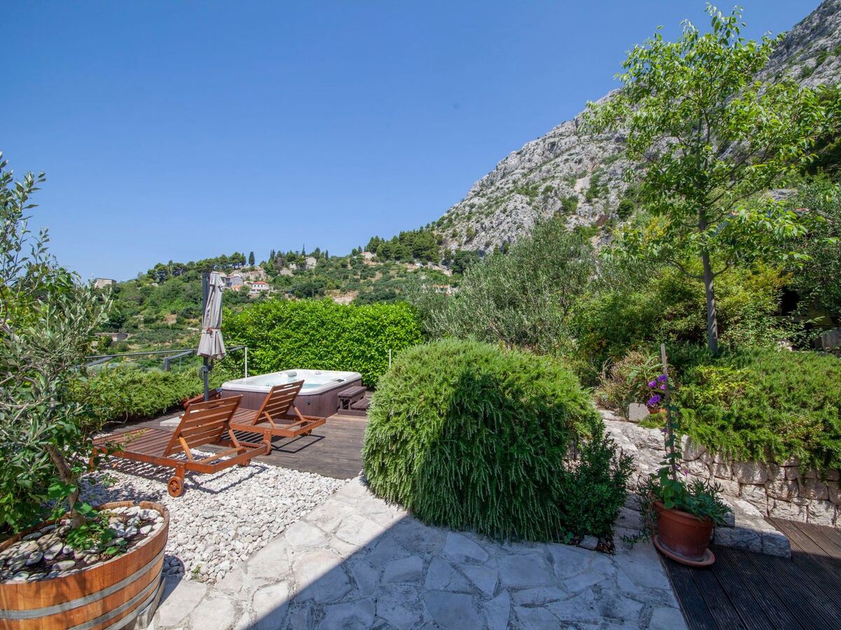 Maison avec jacuzzi vue mer à Makarska - Photo 25