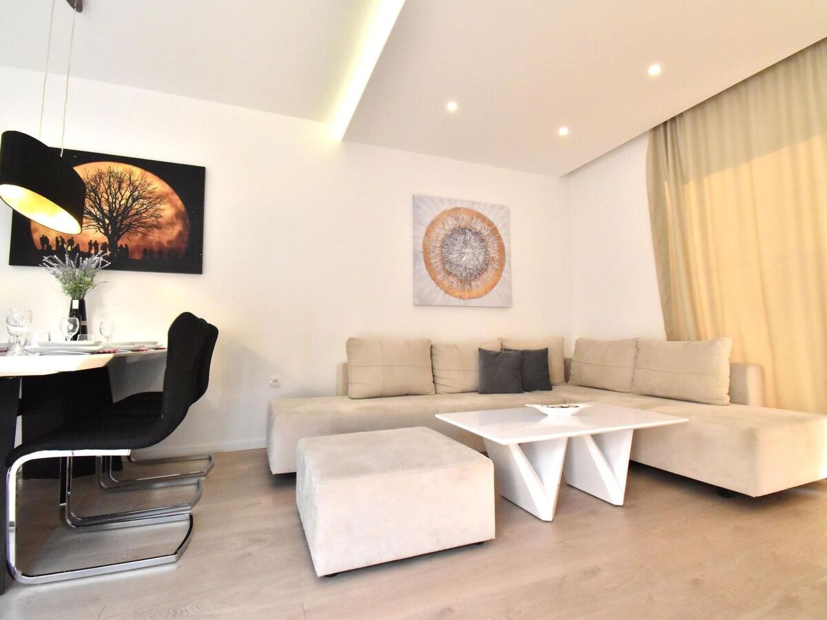 Villa Zoran – Maison 9 pers, piscine chauffée à Makarska - Photo 13