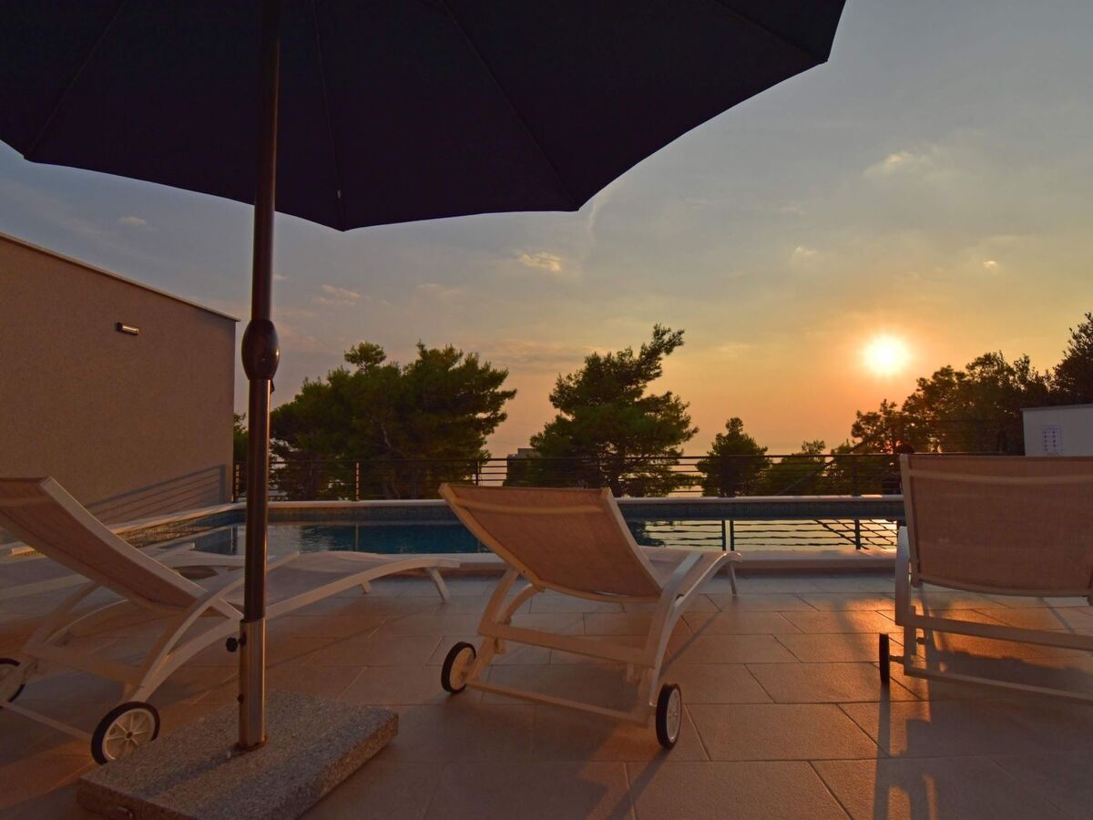 Villa Zoran – Maison 9 pers, piscine chauffée à Makarska - Photo 31