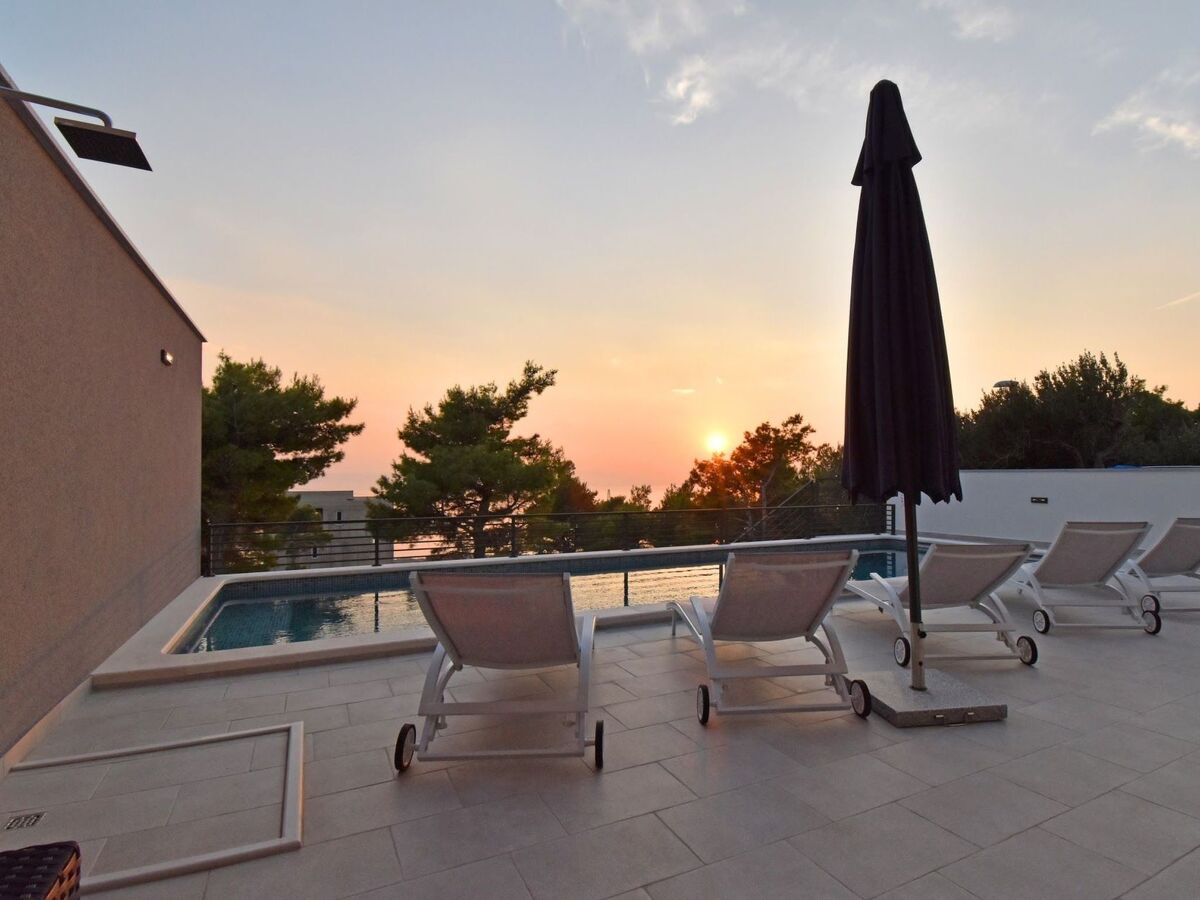 Villa Zoran – Maison 9 pers, piscine chauffée à Makarska - Photo 32