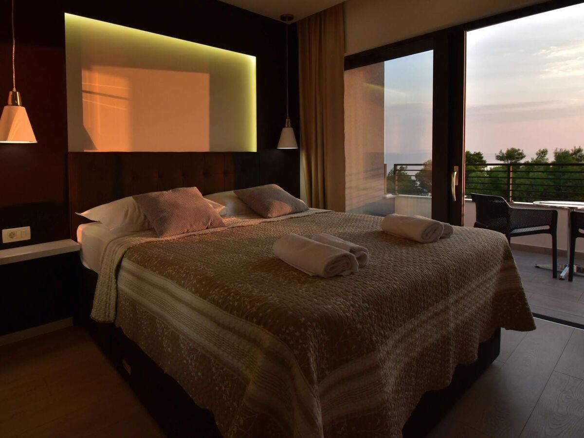 Villa Zoran – Maison 9 pers, piscine chauffée à Makarska - Photo 34