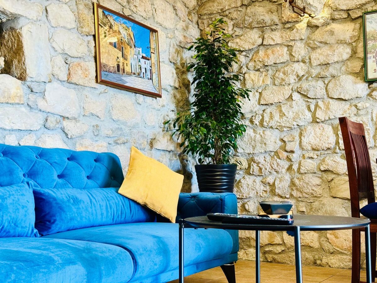 Haus Prezenca – Maison avec piscine chauffée à Makarska - Photo 18