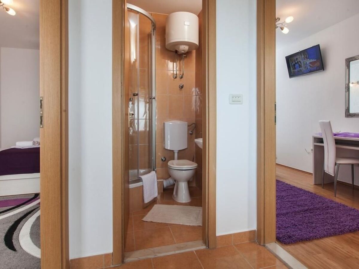 Haus Prezenca – Maison avec piscine chauffée à Makarska - Photo 33