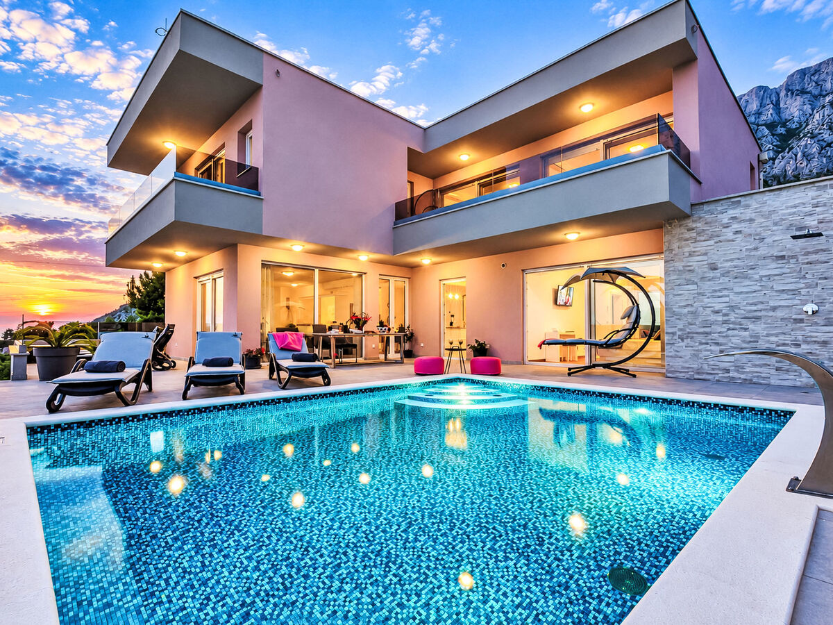 Villa Astra Makarska – 6 chambres, piscine chauffée - Photo 2