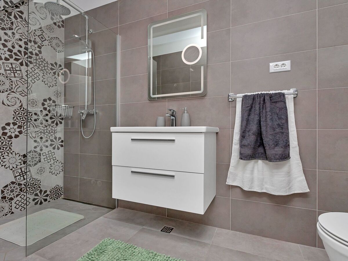 Villa Astra Makarska – 6 chambres, piscine chauffée - Photo 36