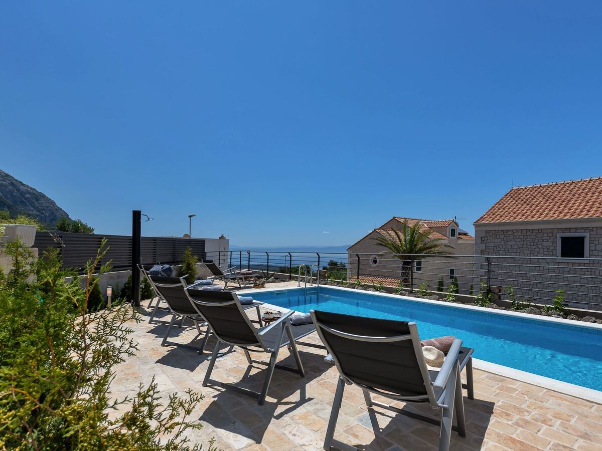Villa moderne 3 chambres avec piscine chauffée à Makarska - Photo 8