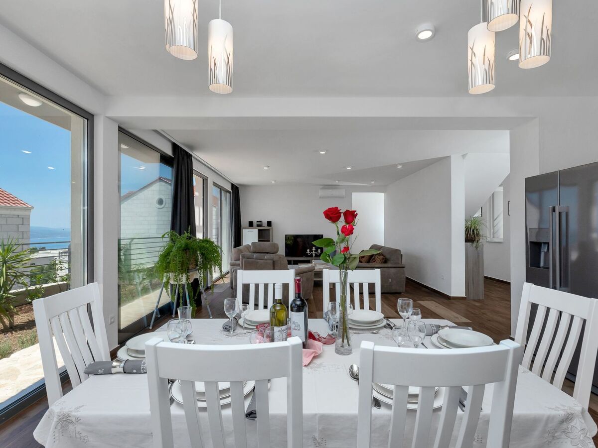Villa moderne 3 chambres avec piscine chauffée à Makarska - Photo 18