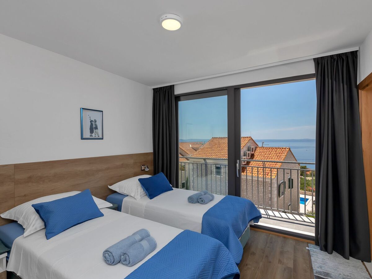Villa moderne 3 chambres avec piscine chauffée à Makarska - Photo 26