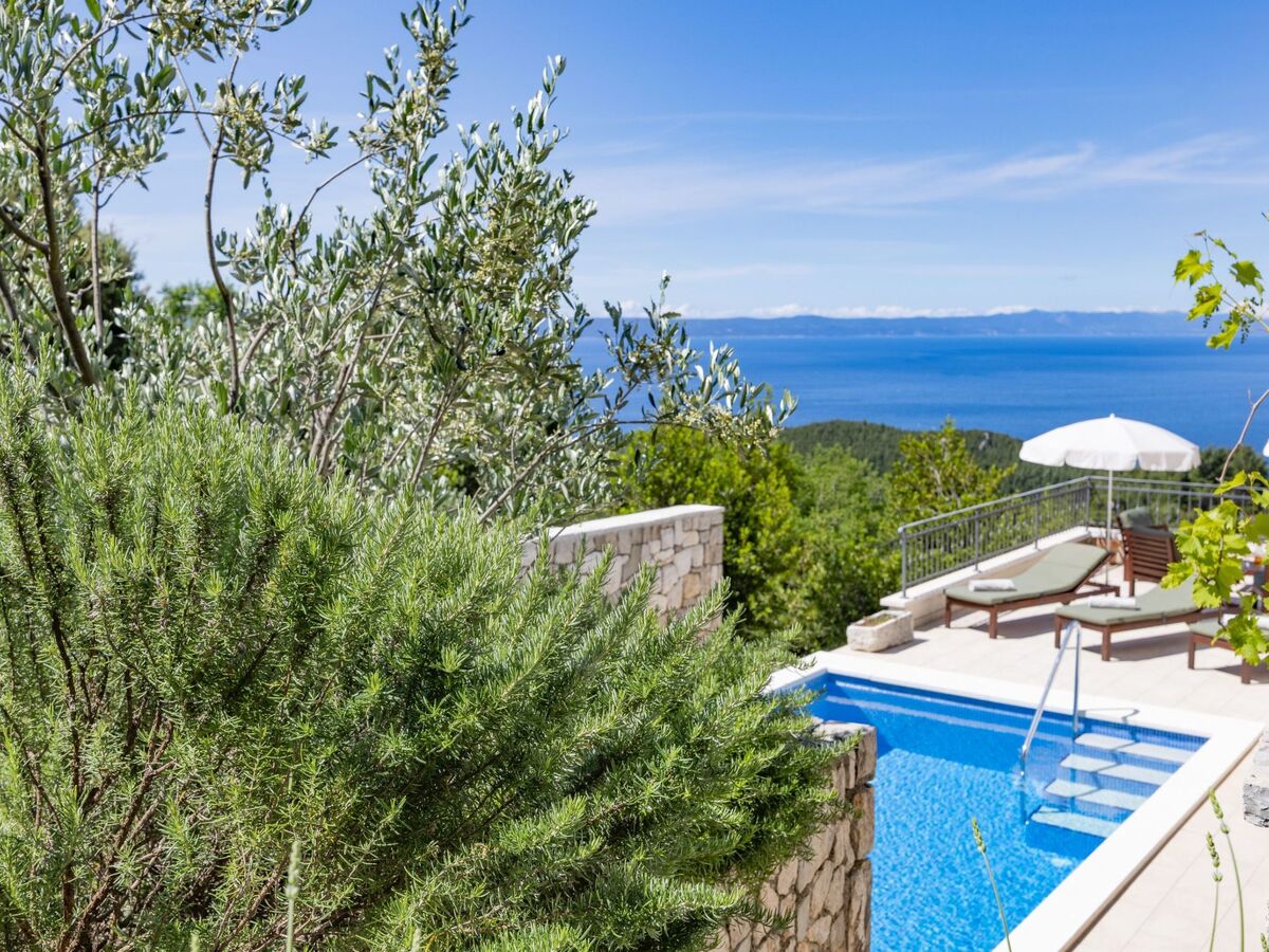 Haus Melita, maison avec piscine chauffée à Makarska - Photo 2