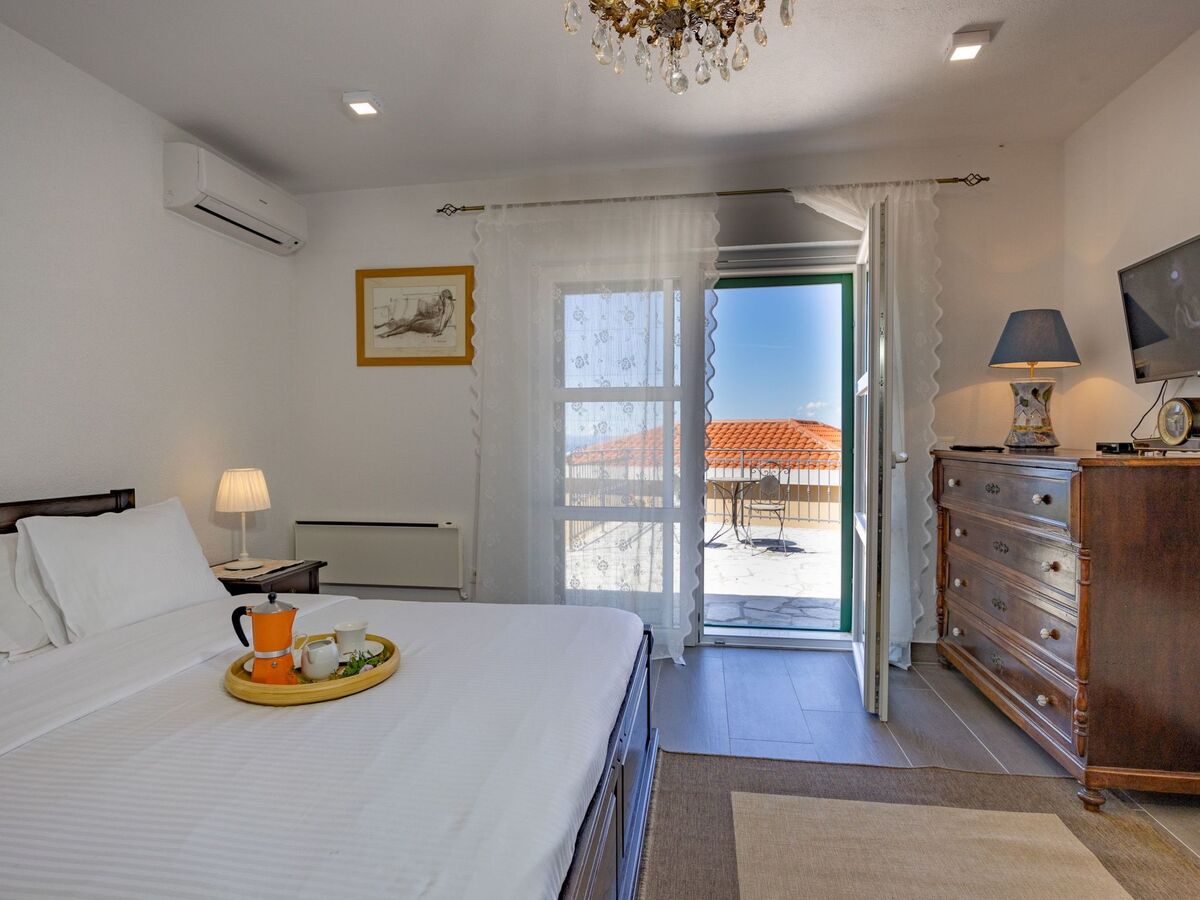 Haus Melita, maison avec piscine chauffée à Makarska - Photo 34