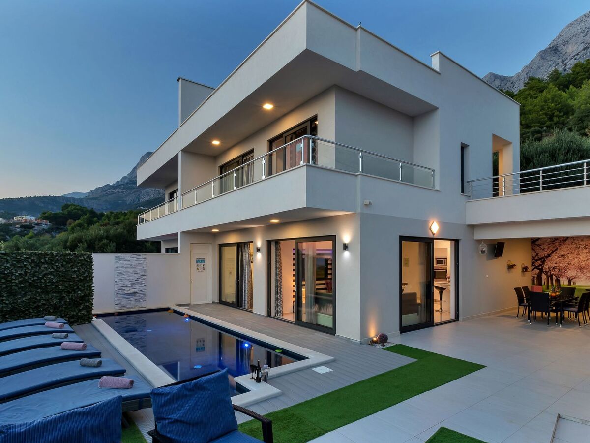 Villa Nera : maison avec piscine privée chauffée à Makarska - Photo 3