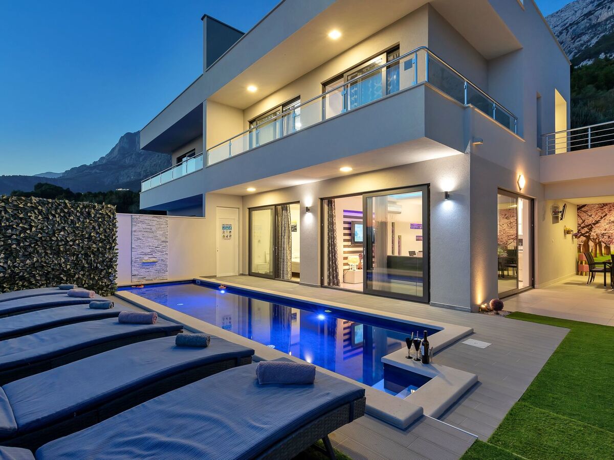 Villa Nera : maison avec piscine privée chauffée à Makarska - Photo 4