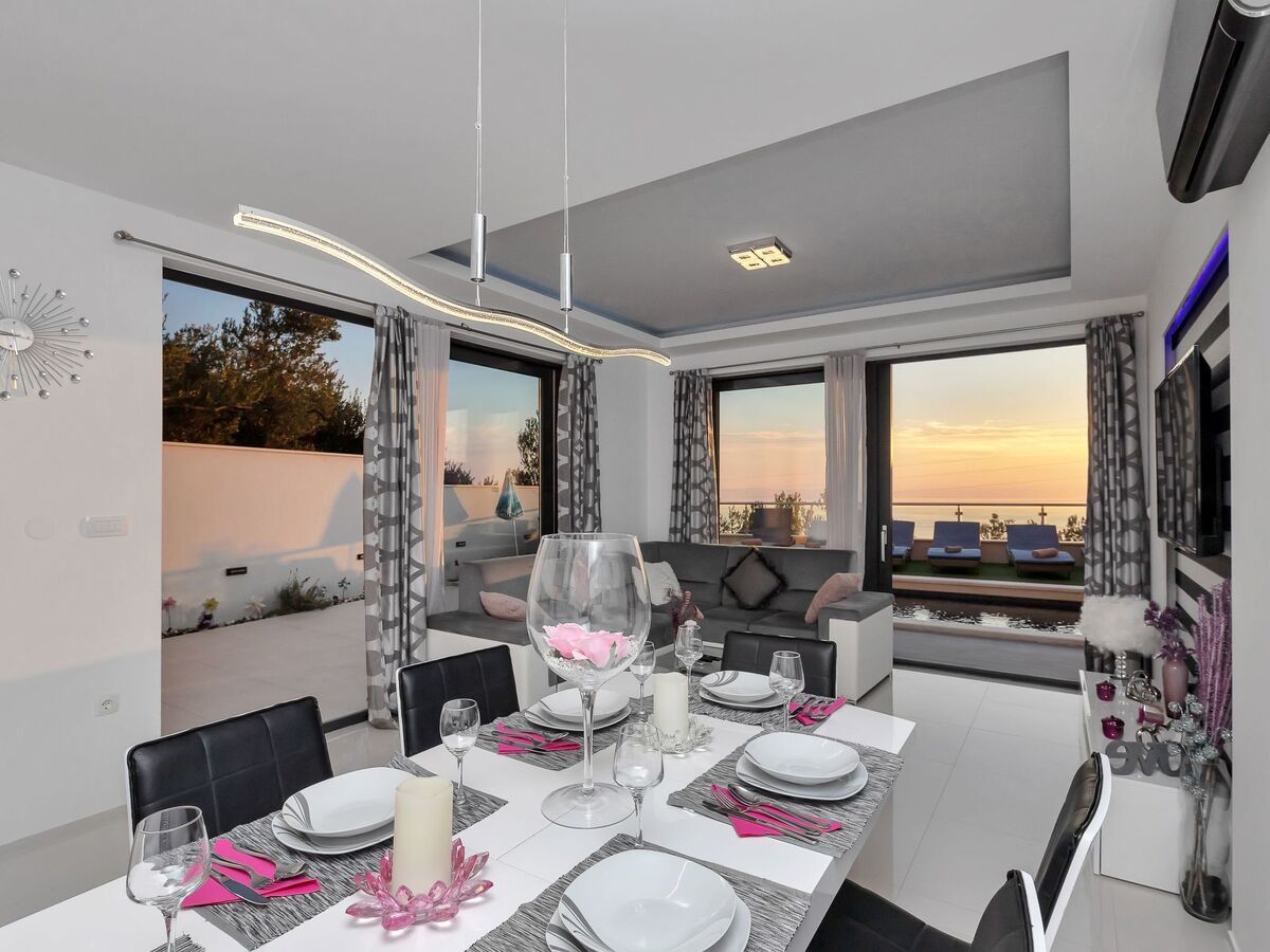 Villa Nera : maison avec piscine privée chauffée à Makarska - Photo 20