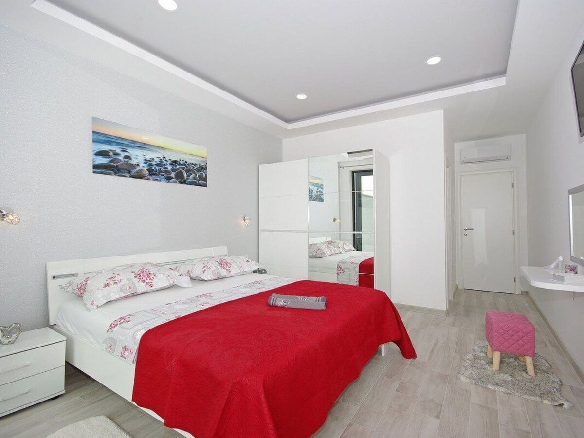 Villa Nera : maison avec piscine privée chauffée à Makarska - Photo 27