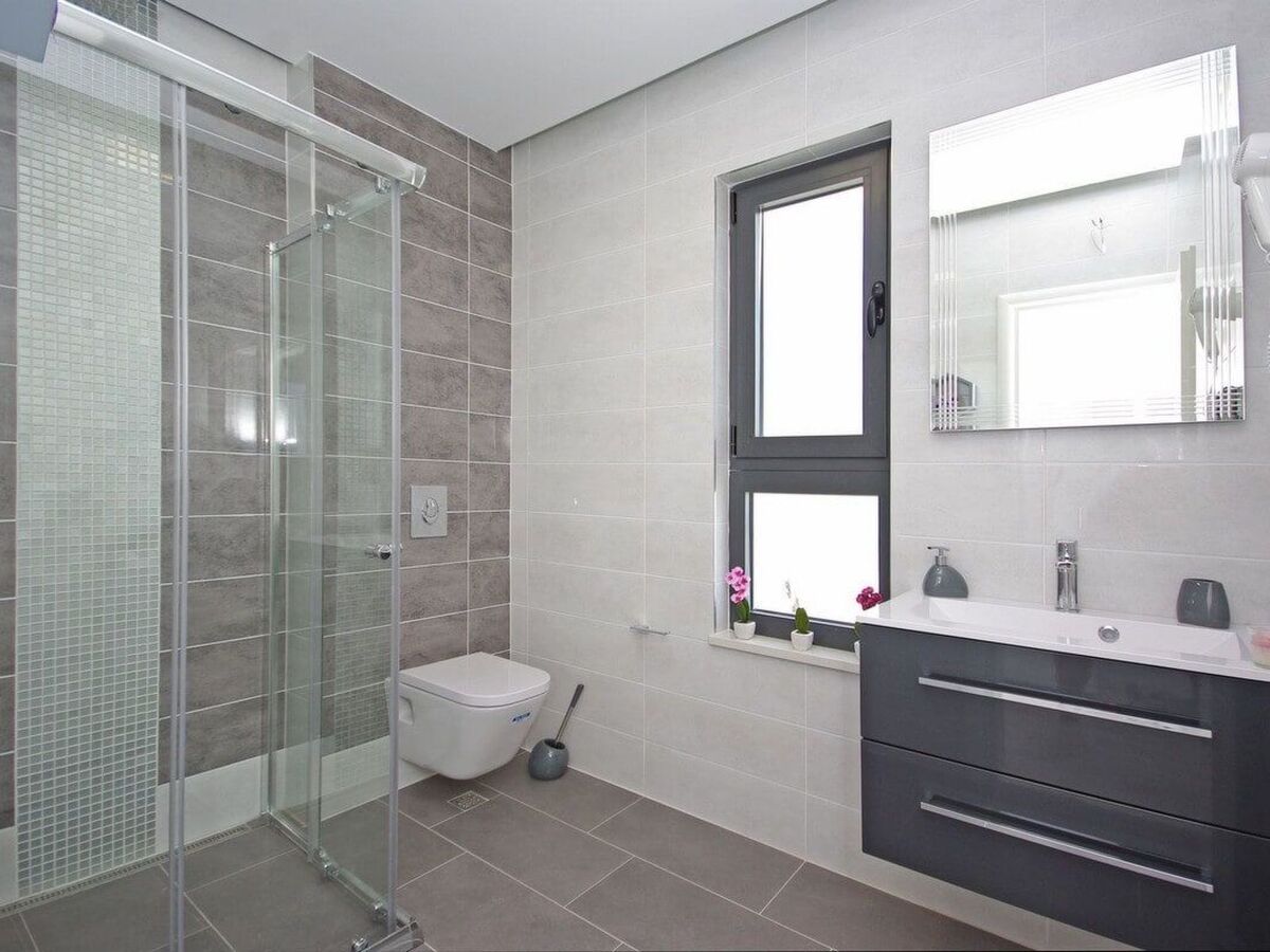 Villa Nera : maison avec piscine privée chauffée à Makarska - Photo 33