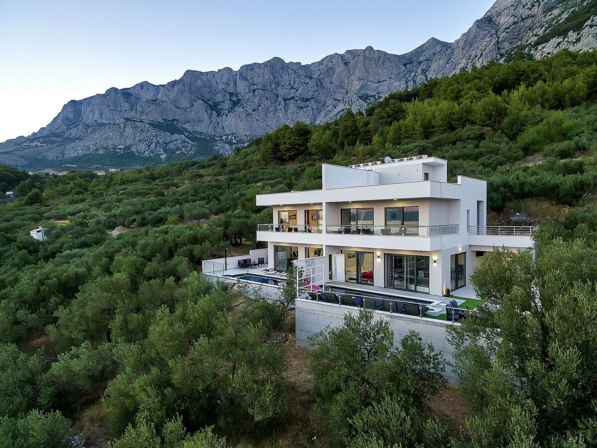 Villa Nera : maison avec piscine privée chauffée à Makarska - Photo 43