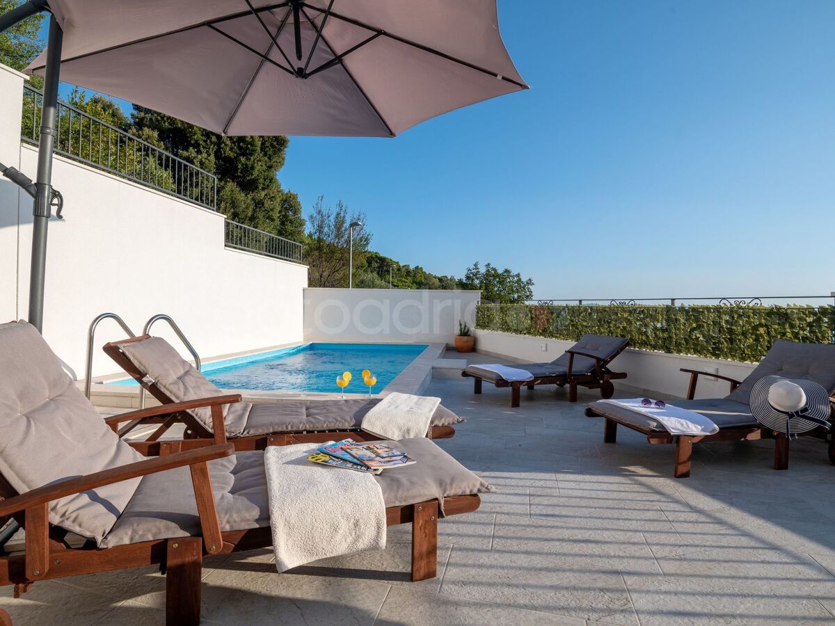 Villa Gabrielle à Makarska : maison 6 pers. piscine privée - Photo 3