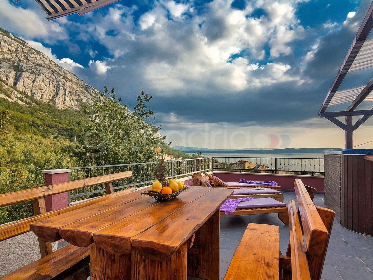 Maison avec bain à remous face à la mer, Makarska - Photo 8