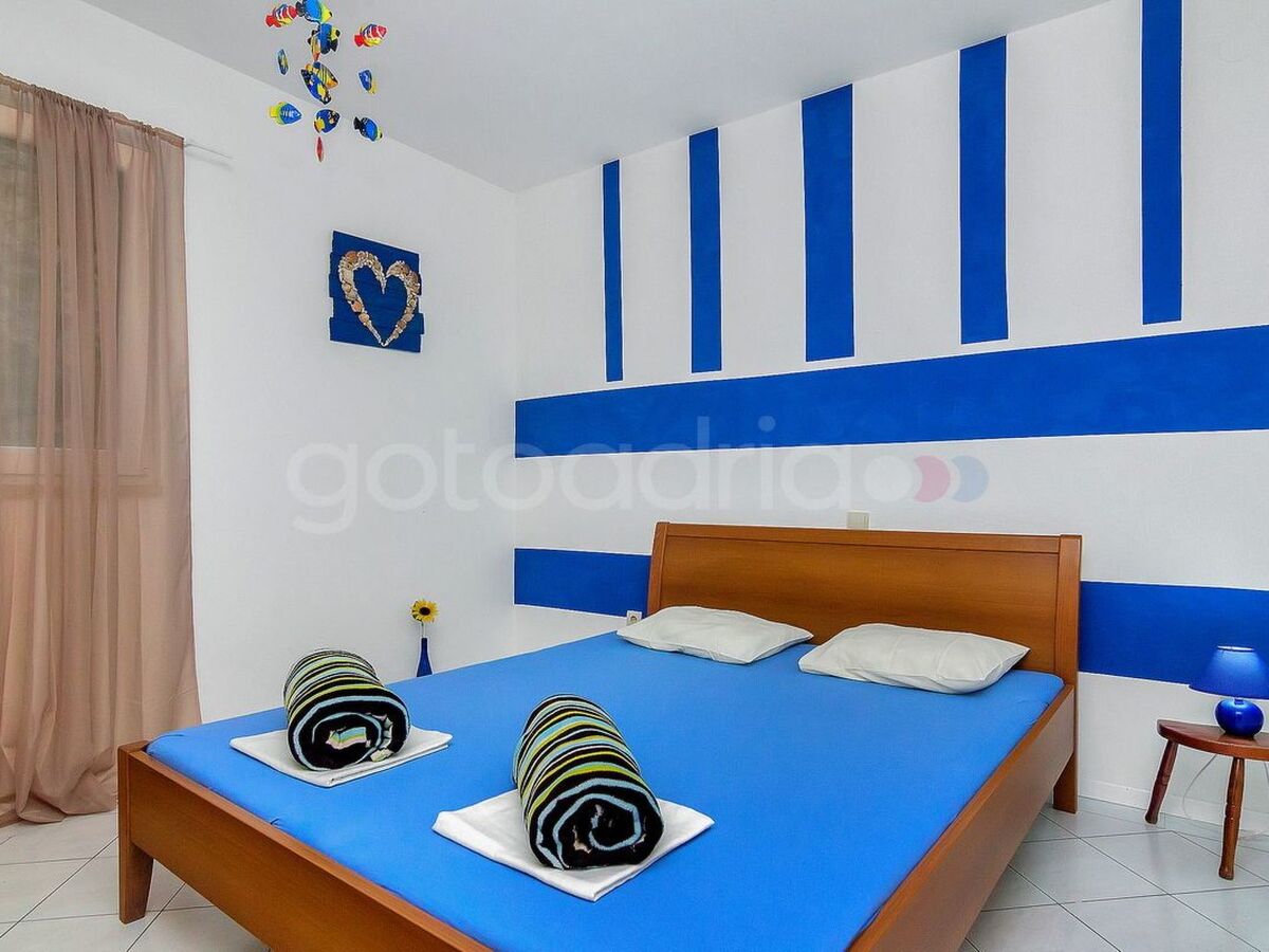 Maison avec bain à remous face à la mer, Makarska - Photo 23