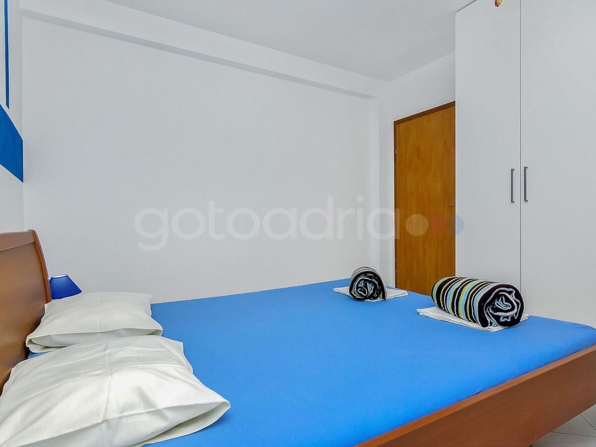 Maison avec bain à remous face à la mer, Makarska - Photo 25