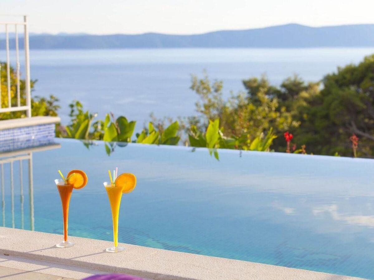 Haus Finestra – Maison avec piscine et vue mer à Tučepi - Photo 5