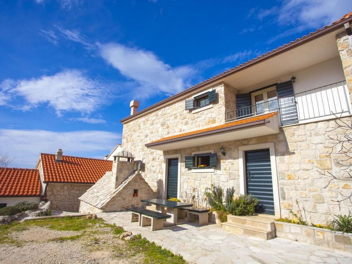 Haus Finestra – Maison avec piscine et vue mer à Tučepi - Photo 12