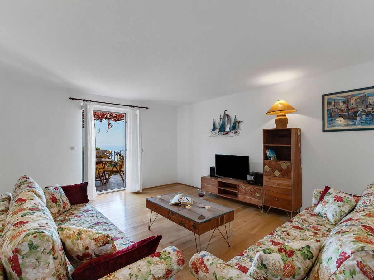 Haus Finestra – Maison avec piscine et vue mer à Tučepi - Photo 13