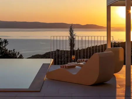 Villa Sara - Maison 8 personnes, piscine privée à Podgora